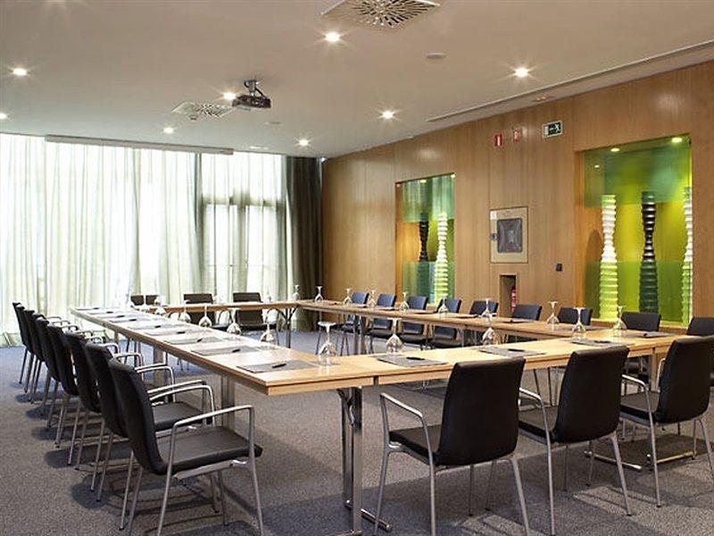 מלון Zizur Mayor Exe Zizur Pamplona עסק תמונה